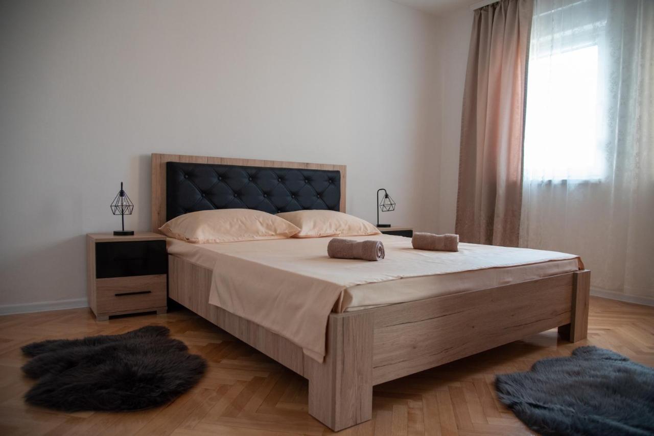 Apartman Ante Livno Esterno foto